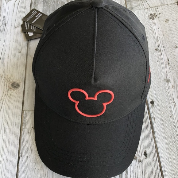 Disney x lululemon Structured Classic Ball Cap
